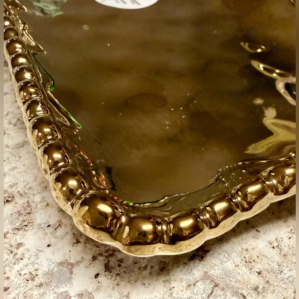 Tarnish-Free Gold Titanium Porcelain Platter With Ribbed Edges